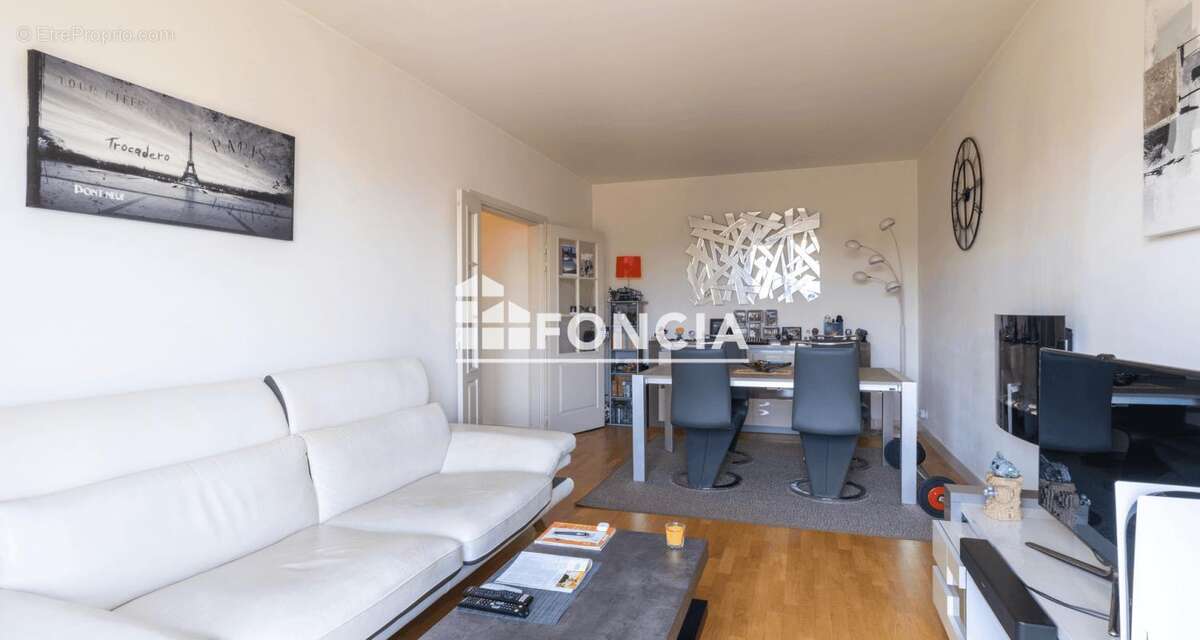 Appartement à CROISSY-SUR-SEINE