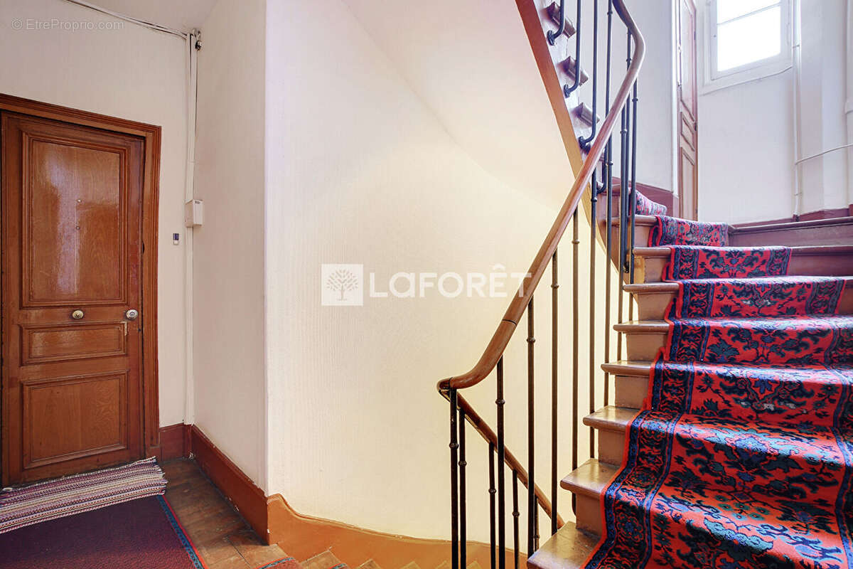 Appartement à PARIS-12E