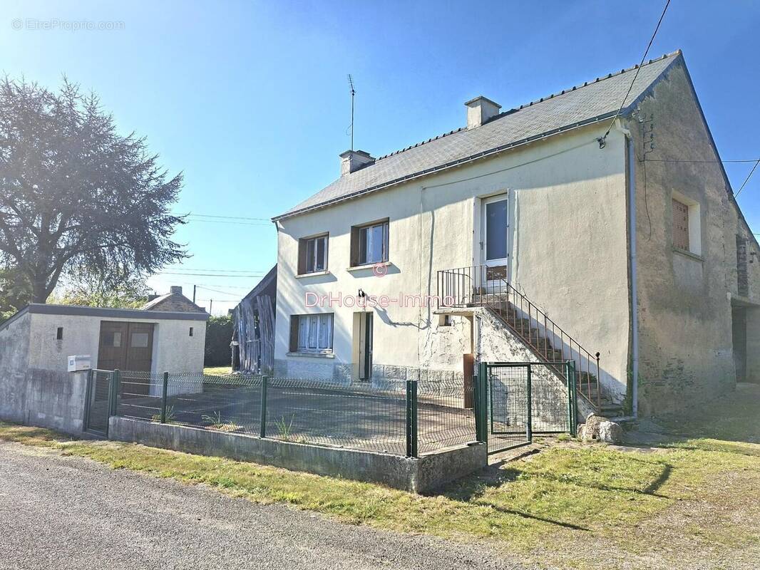 Maison à GUEMENE-PENFAO