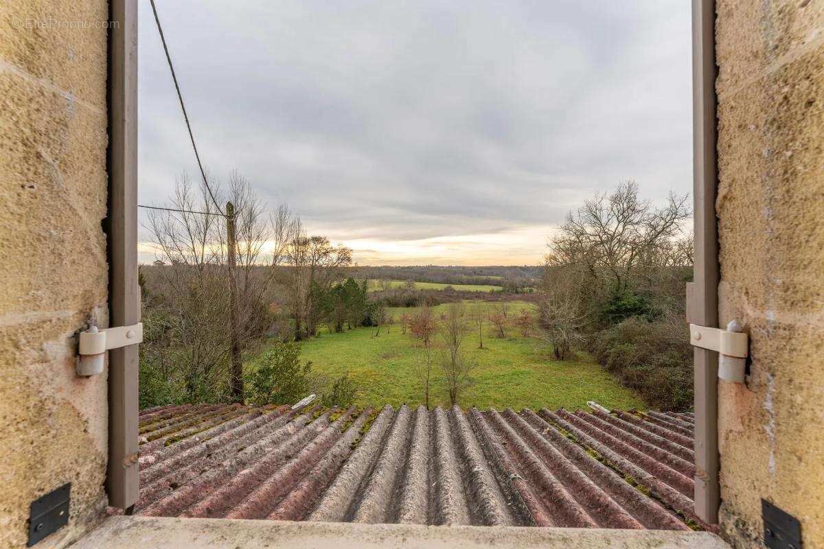 Maison à SALLEBOEUF