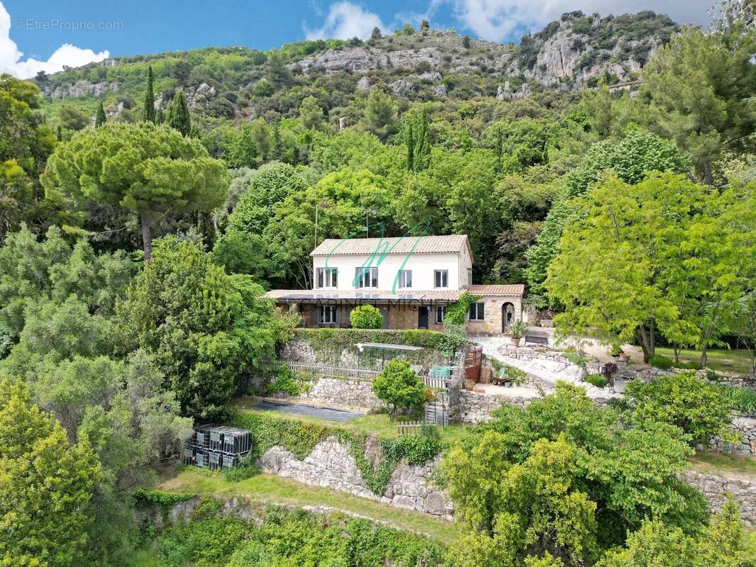 Maison à LE BAR-SUR-LOUP