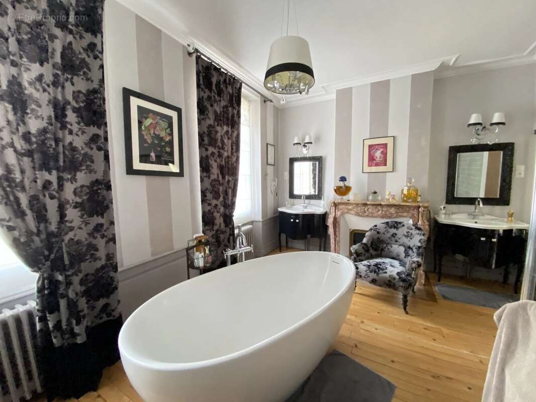 Maison à L&#039;AIGLE