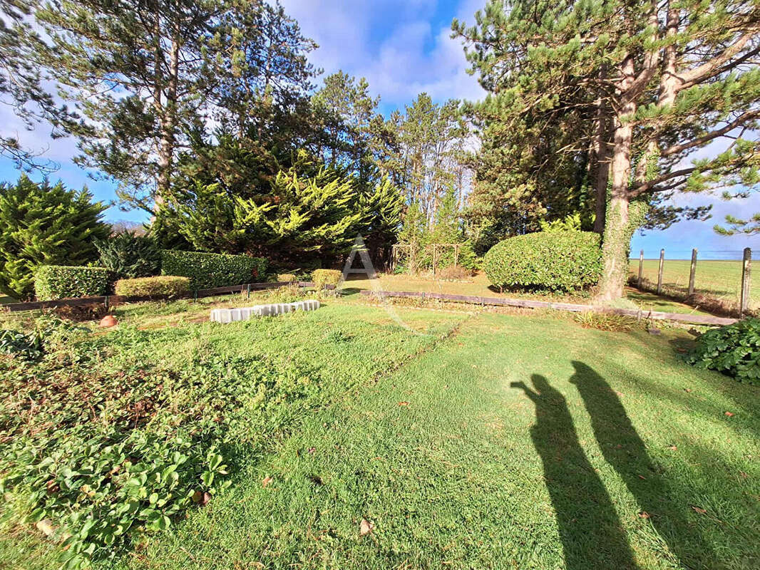 Maison à REGNIERE-ECLUSE