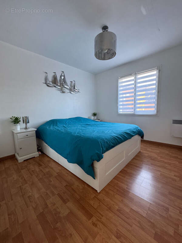 Maison à SAINT-ETIENNE-DU-BOIS