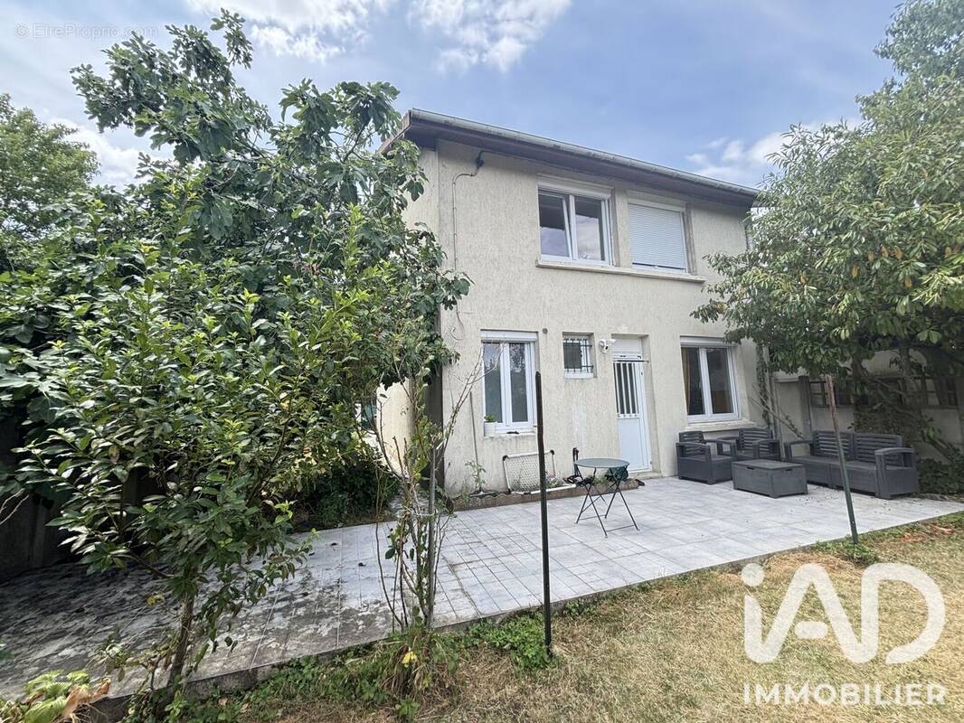Photo 1 - Maison à CHAMPIGNY-SUR-MARNE
