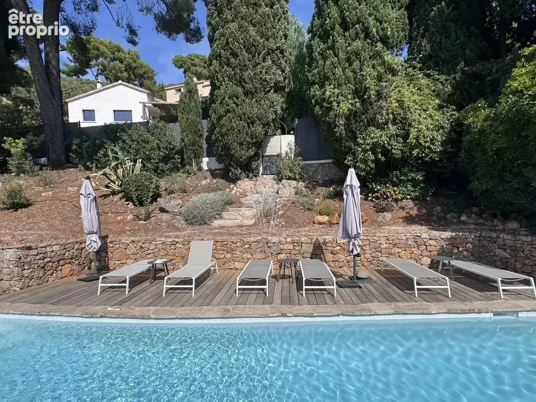 Villa contemporaine avec piscine et aperçu mer - photo 12