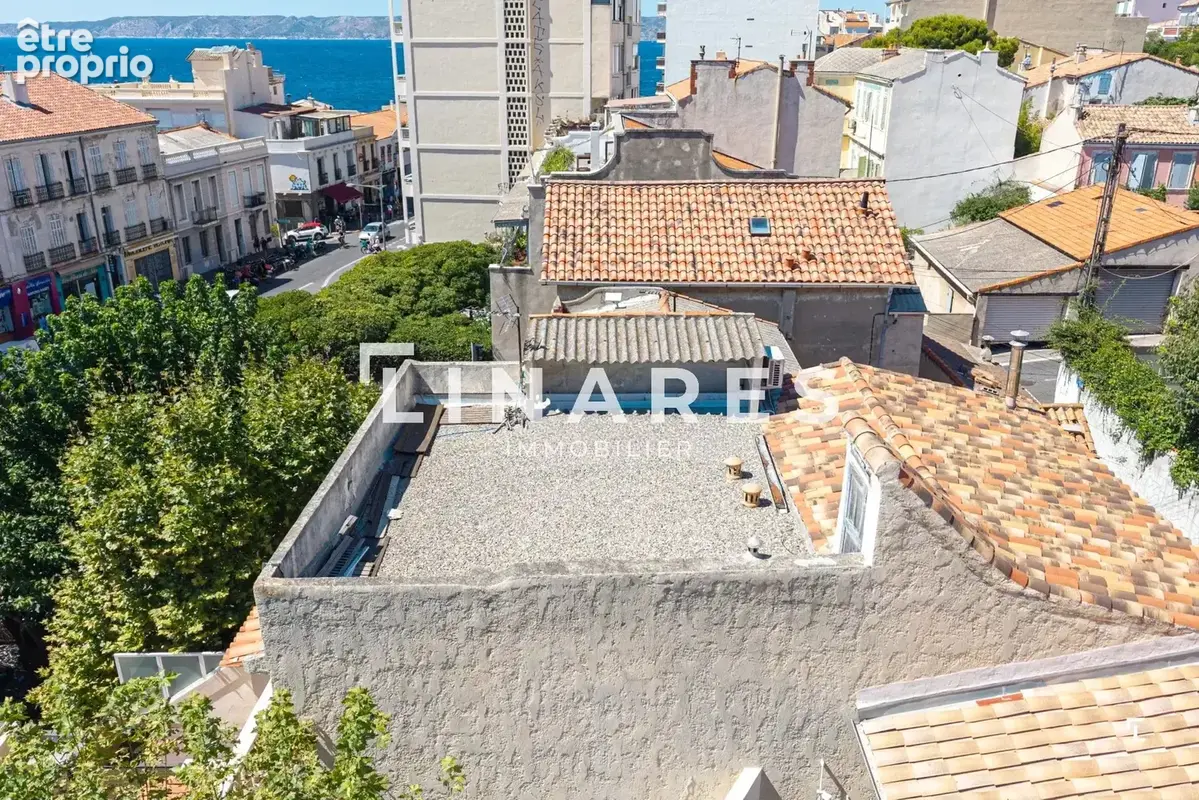 L’AZURÉEN - Appartement T2 de 30m² - Toit-terrasse - Vue mer - Malmousque - 13007 - photo 4