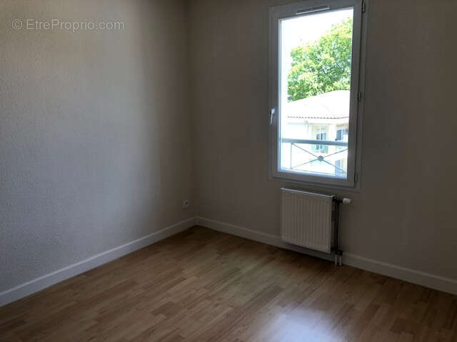 Grand T3 de 68 m2 en centre-ville avec ascenseur - photo 6