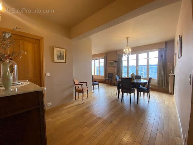 Appartement à TROUVILLE-SUR-MER