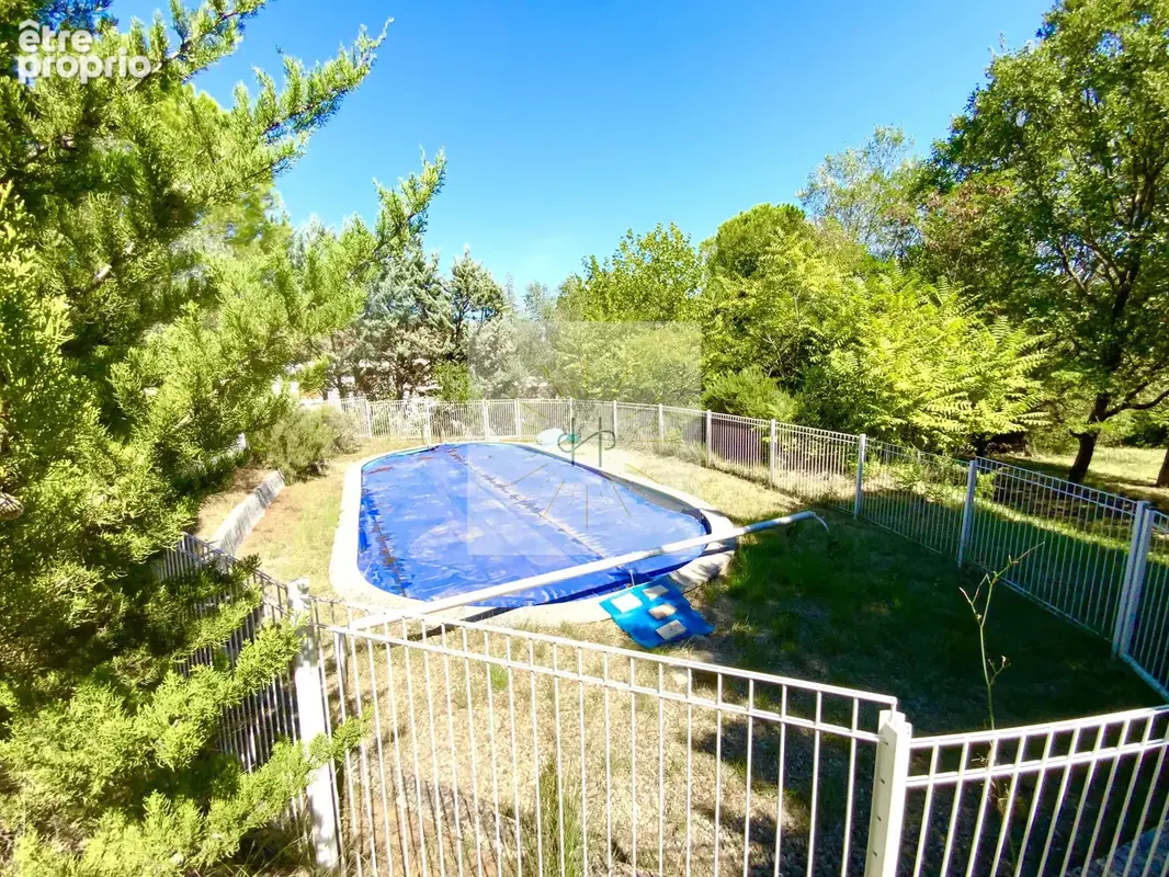 Maison 6 pièces 147 m² à vendre à Rochemaure (07400) - photo 2