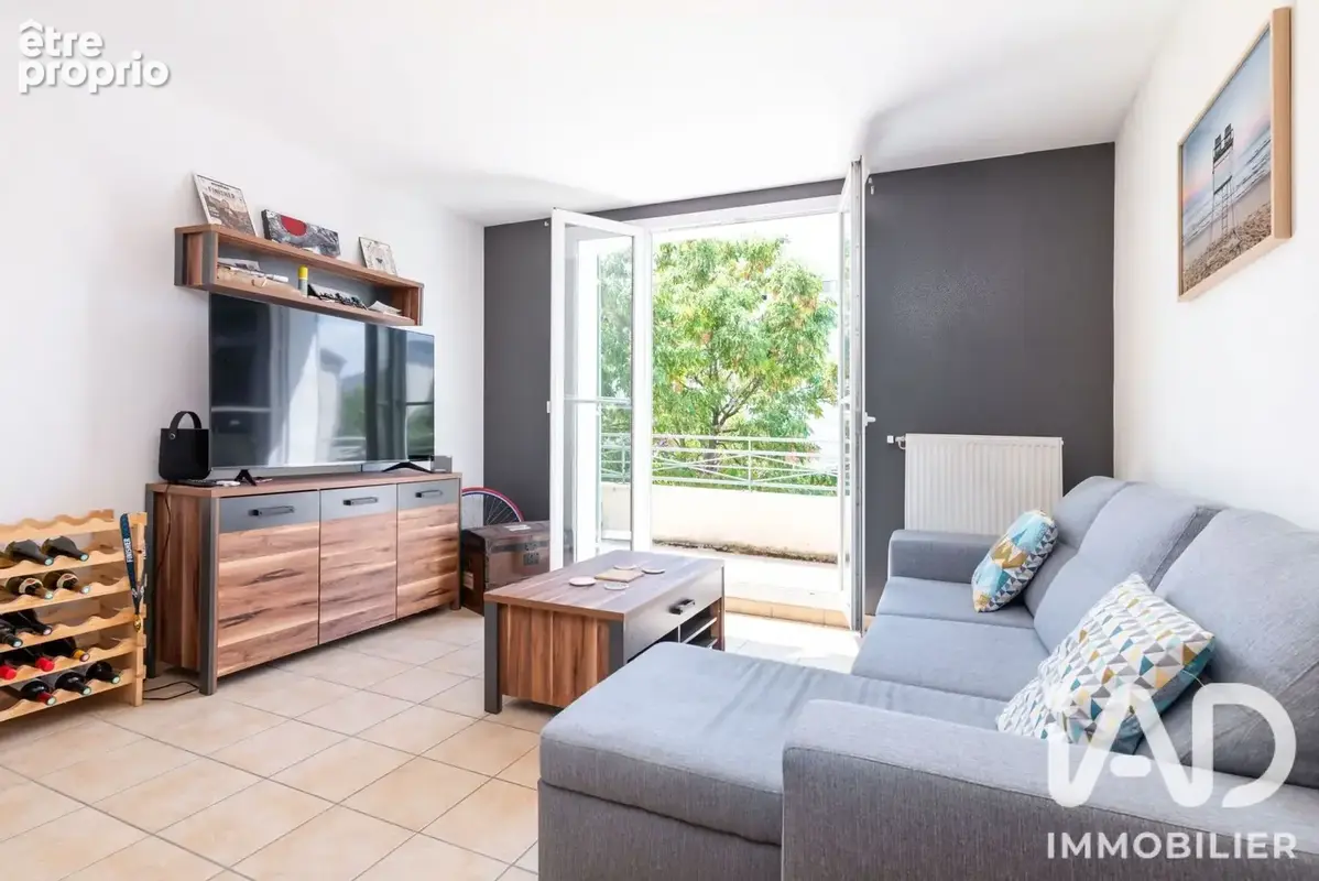 Photo 1 - Appartement à SAINT-PRIEST