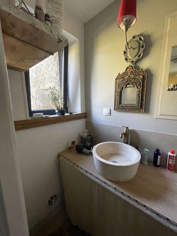 Maison à SAINTE-FEYRE