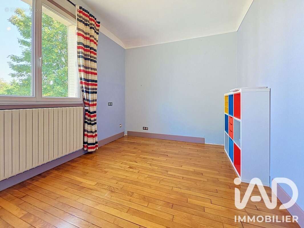 Photo 8 - Maison à LE RAINCY