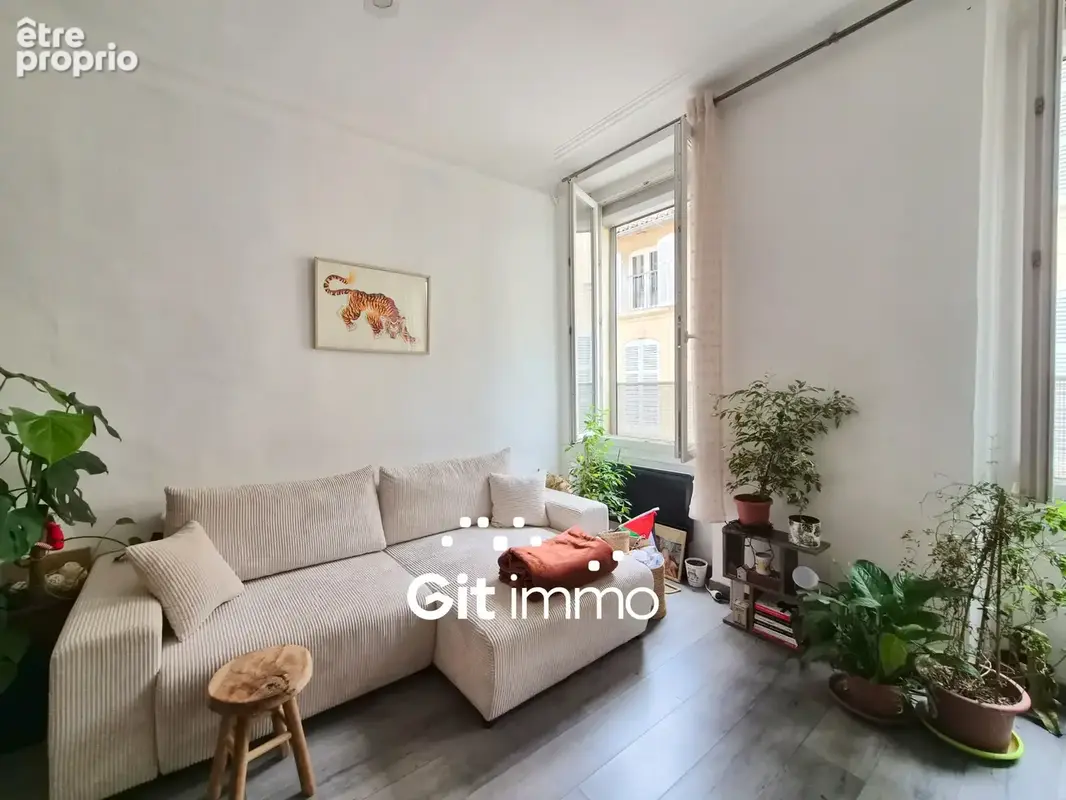 Appartement T4 loué - photo 2