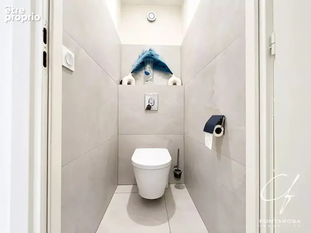 Appartement 2 pièces entièrement rénové – À proximité immédiate de Port-Fréjus - photo 8
