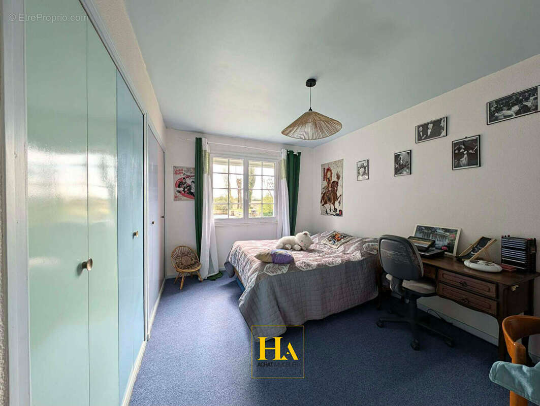 Maison à ROMANS-SUR-ISERE