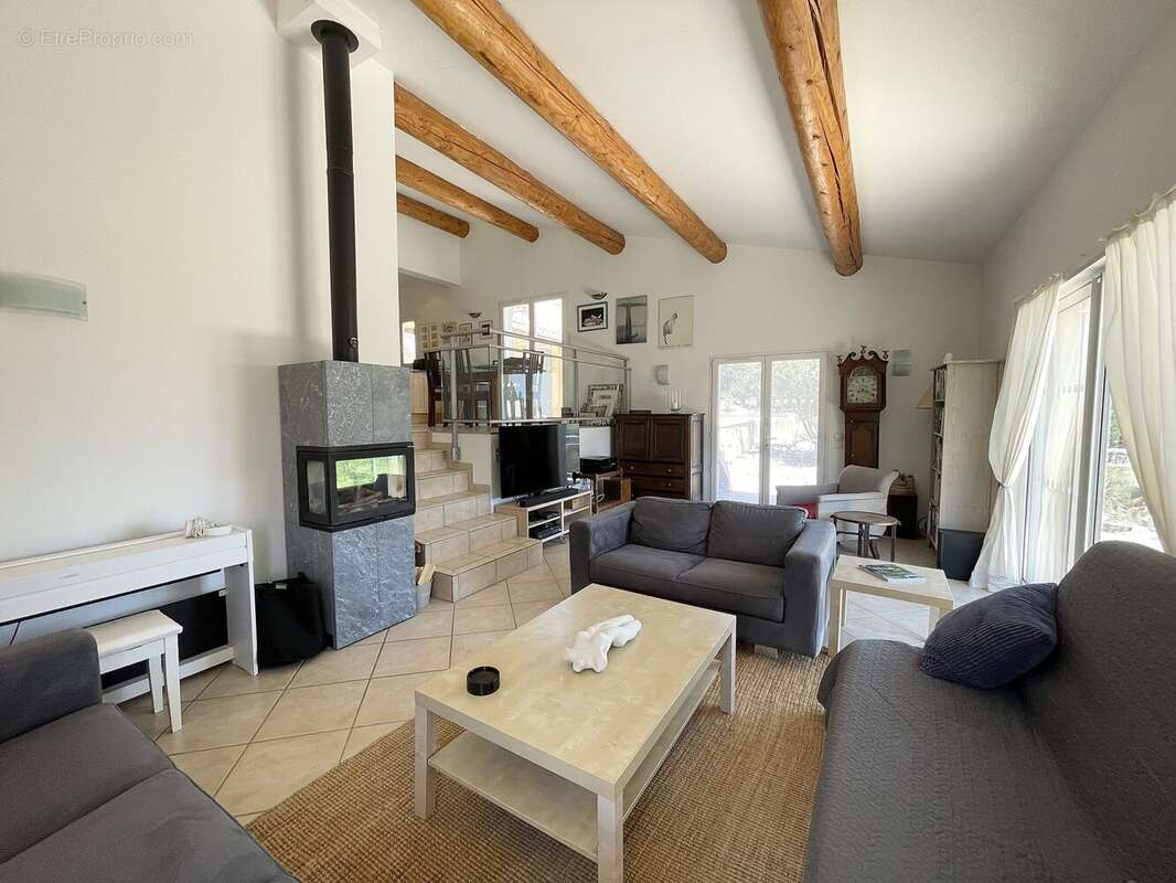 Maison à PERET