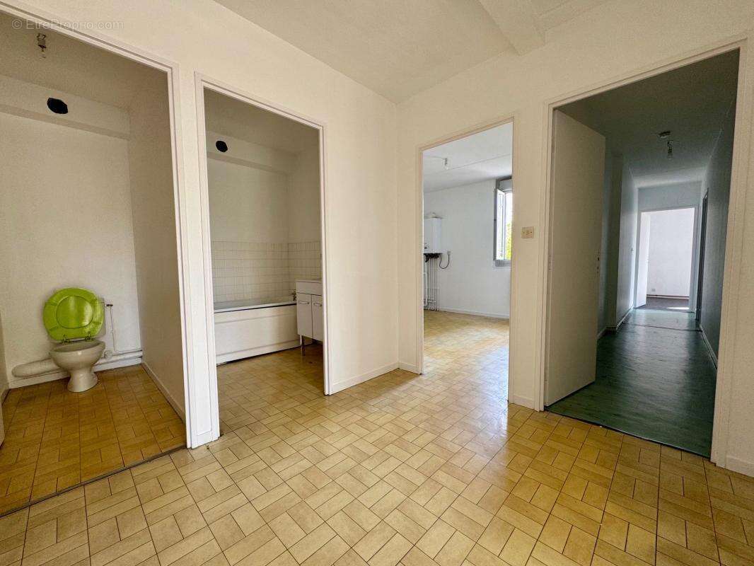 Appartement à SAINT-REMY