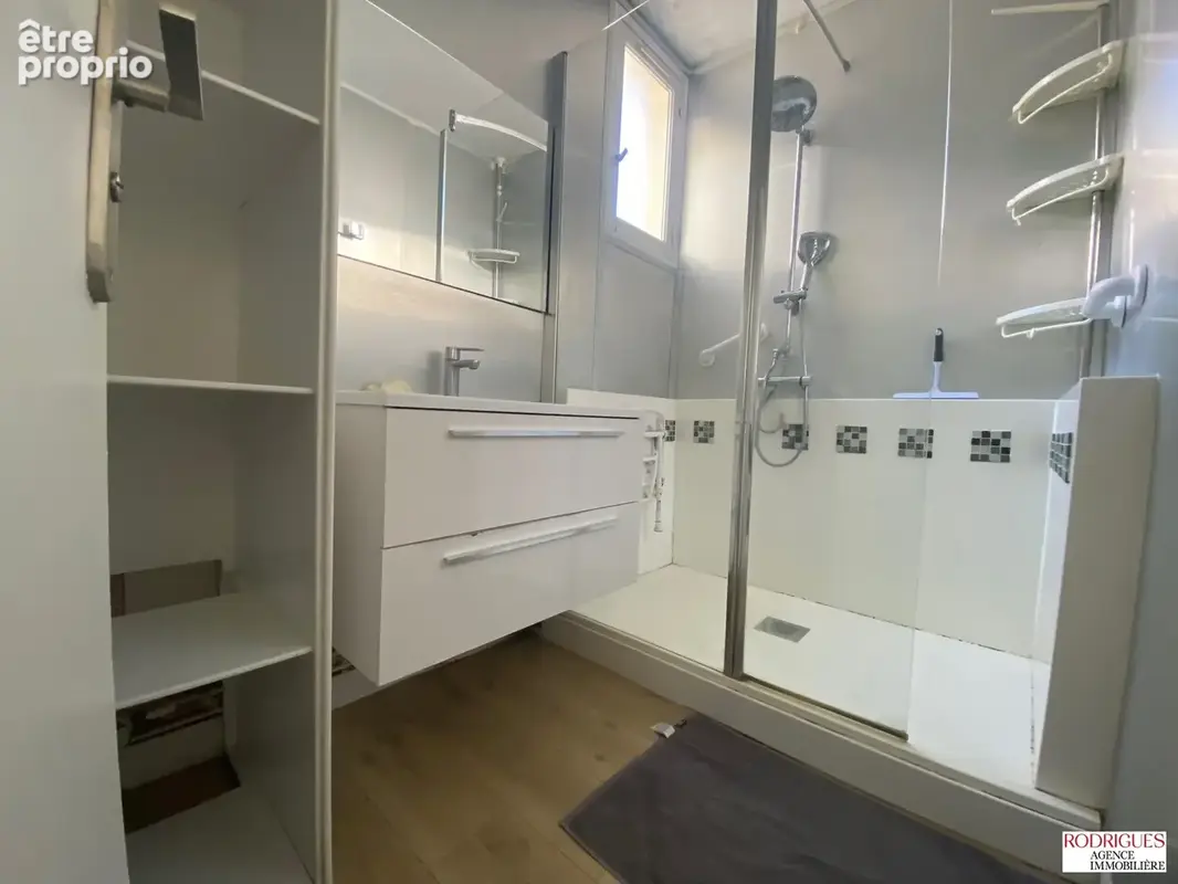 Appartement 89 m² à Poitiers  - photo 2