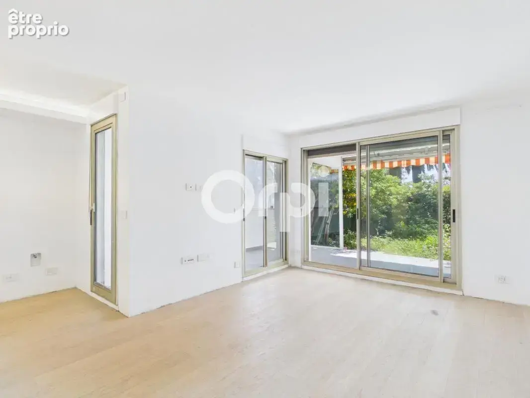 Appartement 100 m de la mer 2p avec loggia - rez de jardin - à 50 m de la mer - ideal investisseur. - cave -parking - photo 4