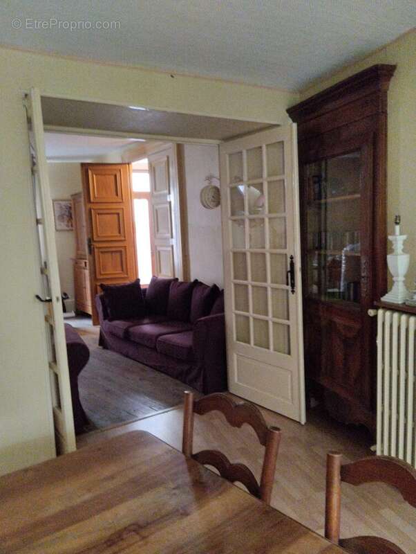 Maison à CHEF-BOUTONNE