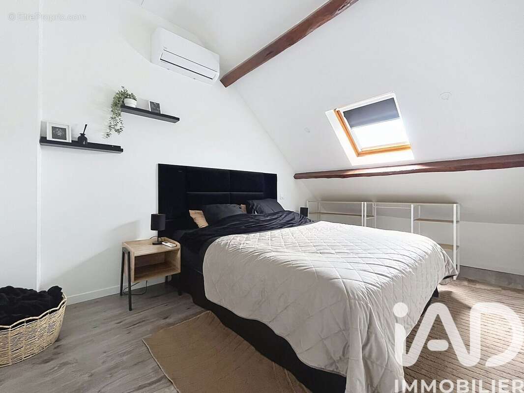 Maison 61 m² à Villeneuve-Le-Comte  - photo 7