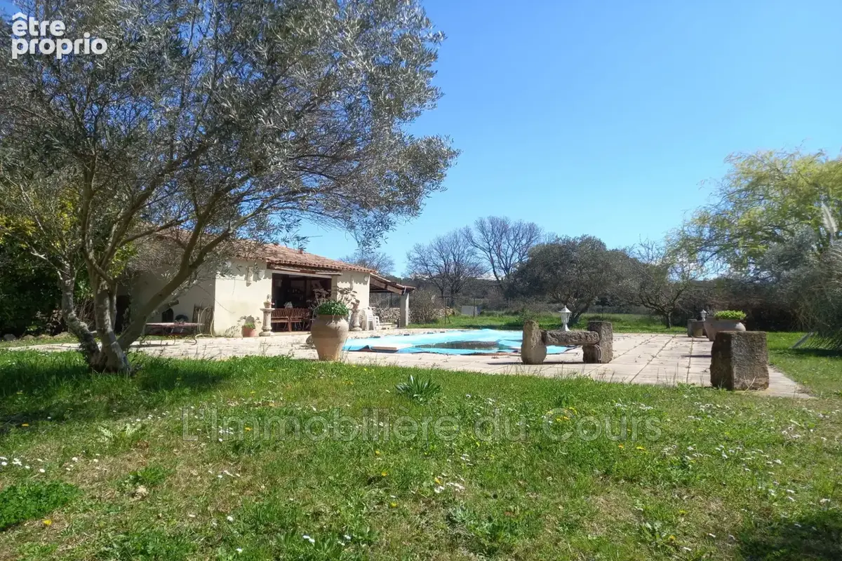 Photo Maison à Rognes au prix de 754 000€
