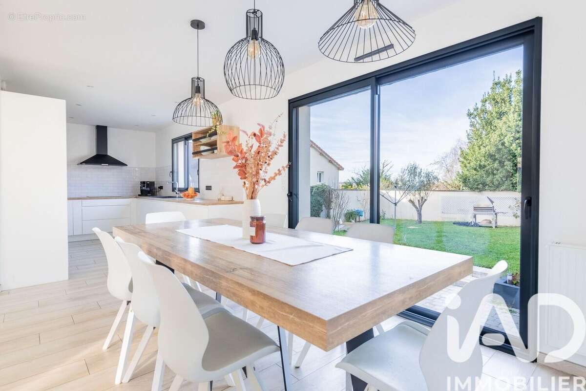 Photo 4 - Maison à MORANGIS