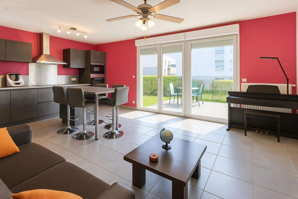 Photo 2 - Appartement à BRON