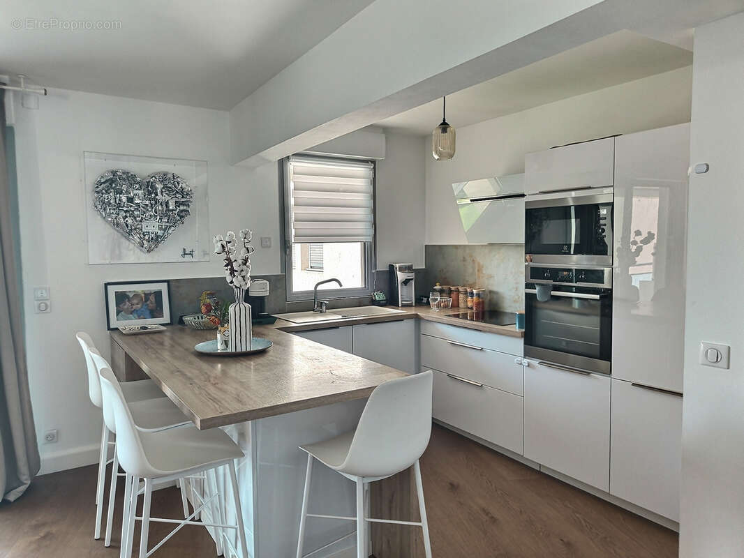 Appartement à CASTELNAU-LE-LEZ