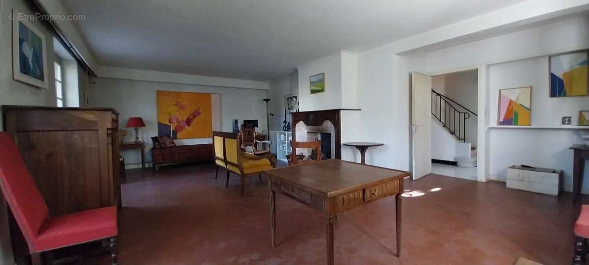 Maison à VILLEFRANCHE-DE-ROUERGUE