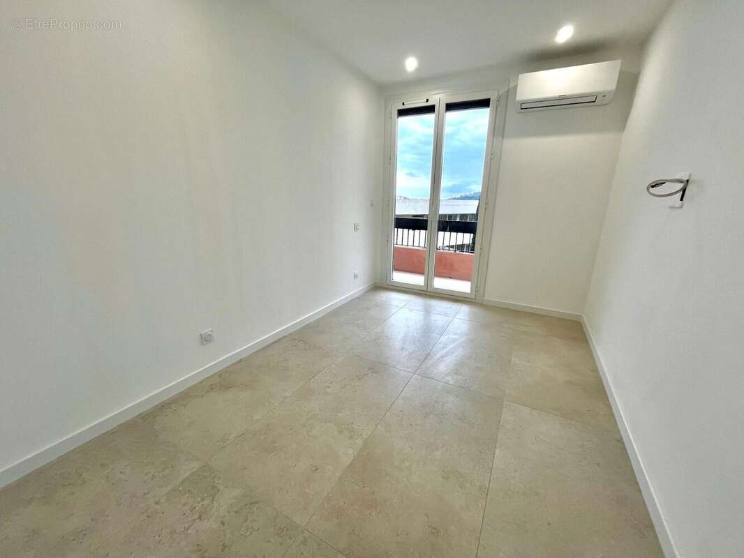 Photo 6 - Appartement à VILLE-DI-PIETRABUGNO