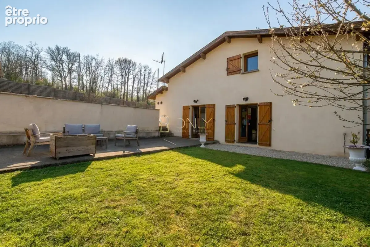Maison à DARDILLY