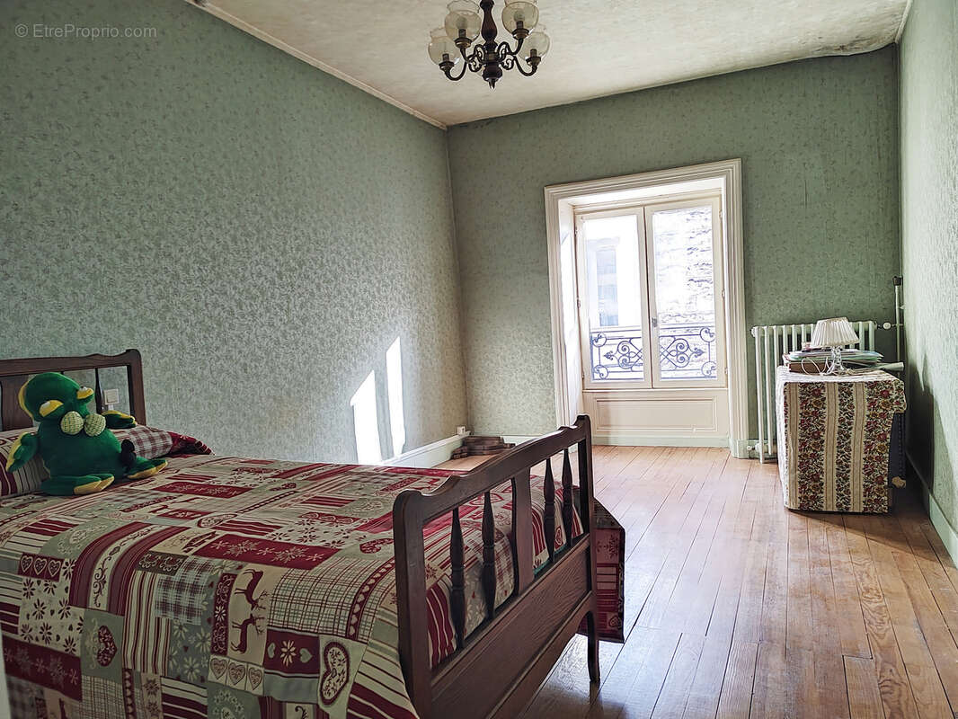 Maison à LAGNIEU