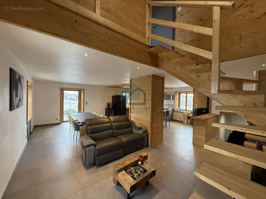 Appartement à CHARQUEMONT