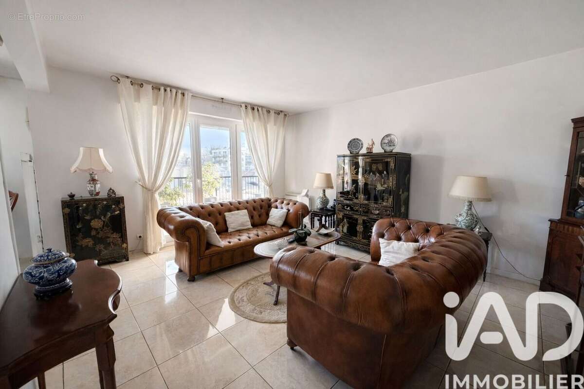 Photo 2 - Appartement à BOISSY-SAINT-LEGER