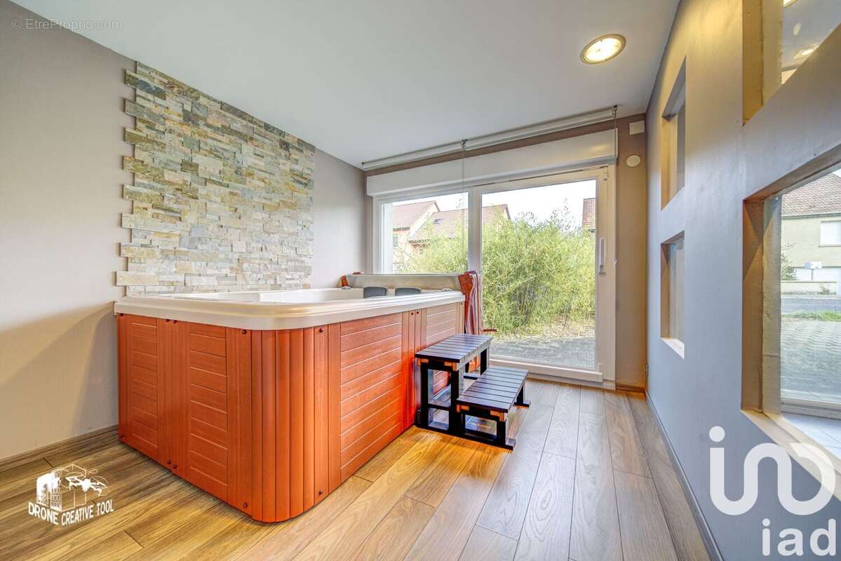 Photo 8 - Maison à COURCELLES-CHAUSSY