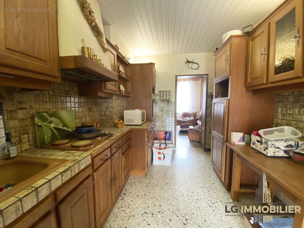 Maison 171 m² à Roye  - photo 5