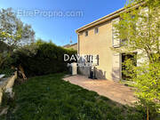 Maison à CHANTELOUP-LES-VIGNES