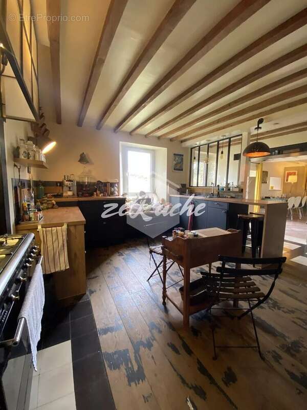 Maison charmante à Cahagnes, 199 m² sur 970m2 de terrain - photo 3