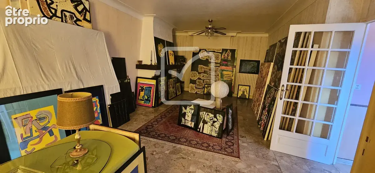 Ensemble immobilier  de 244 m2  avec 3 appartements - photo 7