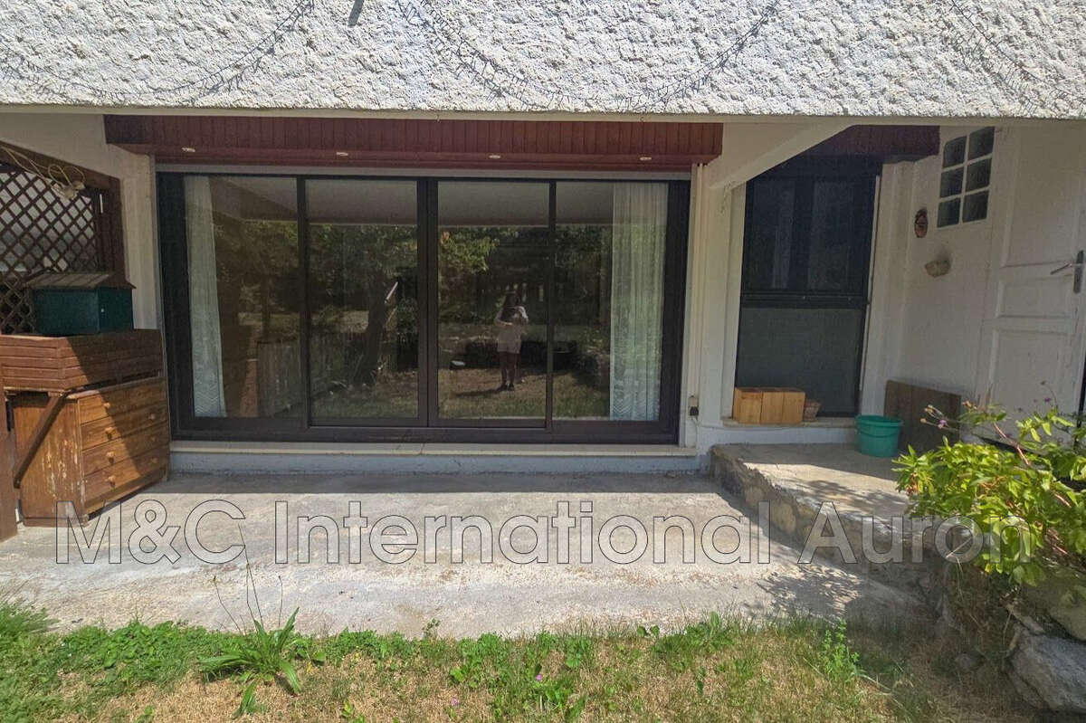 Appartement 51 m² à Saint-Etienne-De-Tinee  - photo 2
