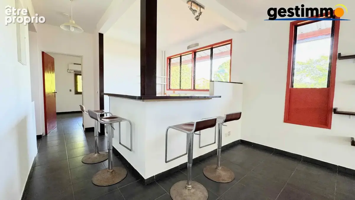 Appartement 2 pièces 48 m² à vendre à Cayenne (97300) - photo 3