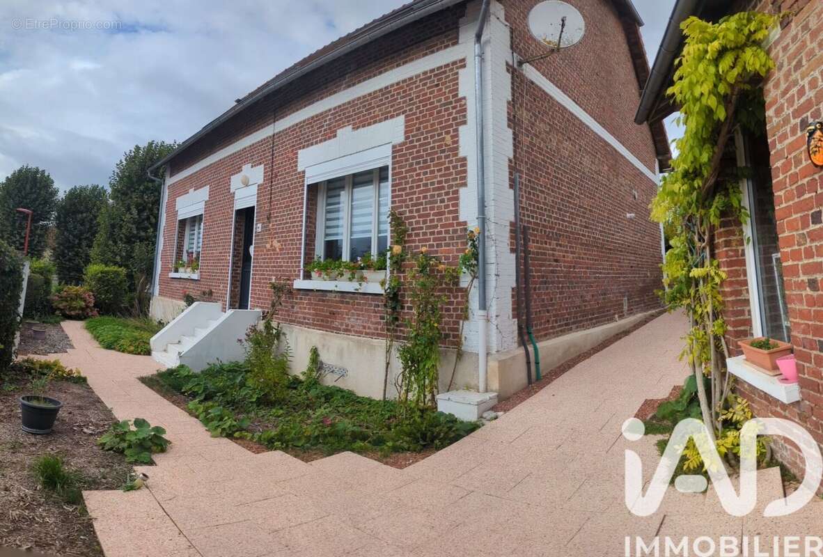 Photo 3 - Maison à ANIZY-LE-CHATEAU