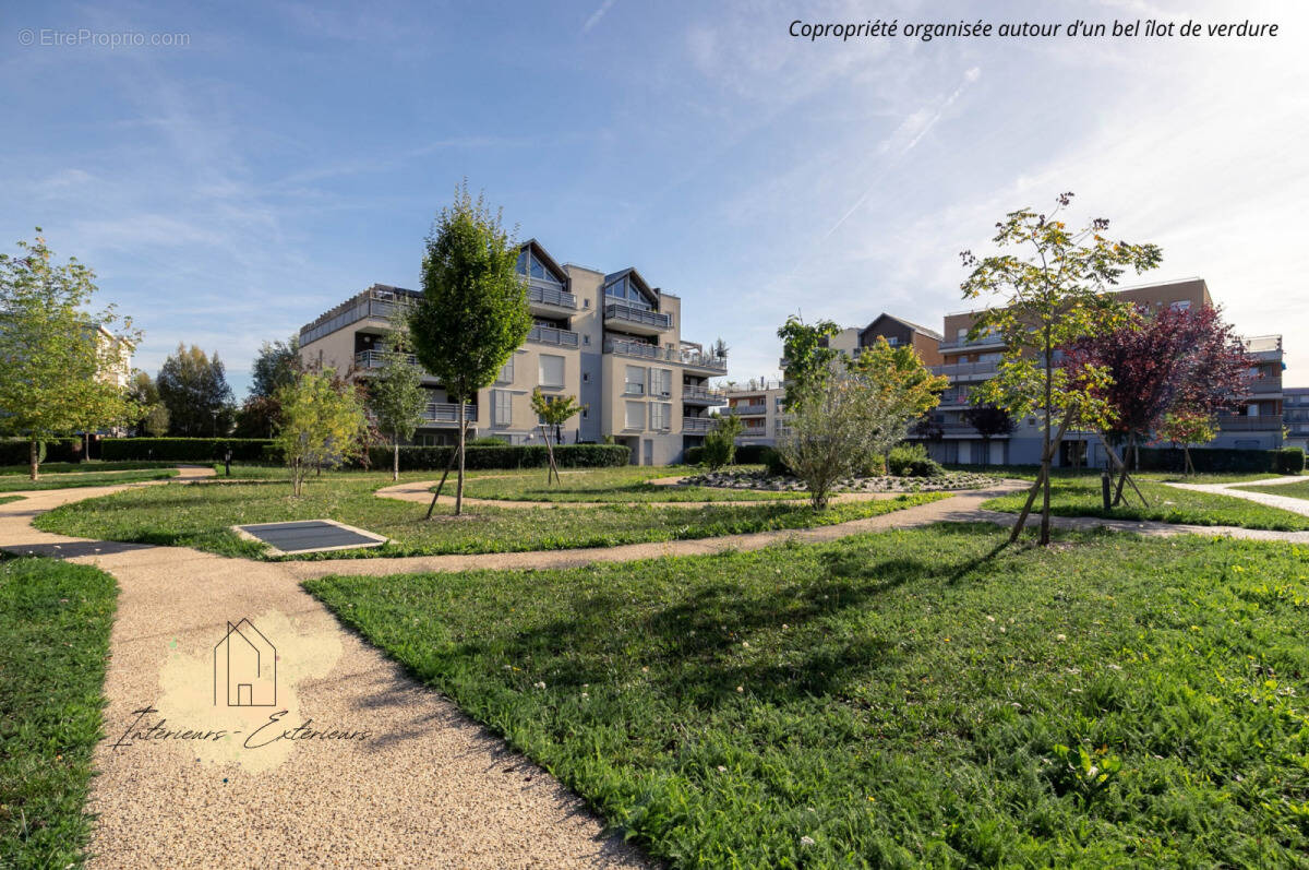 Appartement à LIEUSAINT