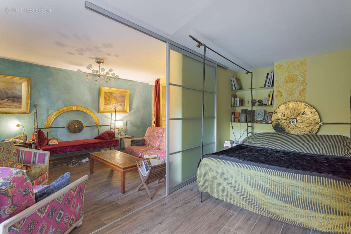 Coeur de ville - appartement de charme en rez de jardin -  pyrenees orientales - photo 2