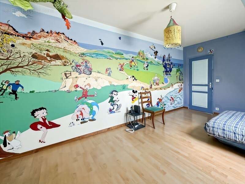 Maison à EQUEMAUVILLE