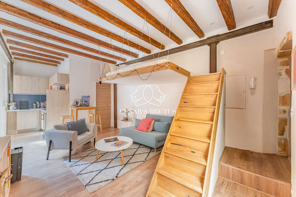 Appartement à LYON-5E
