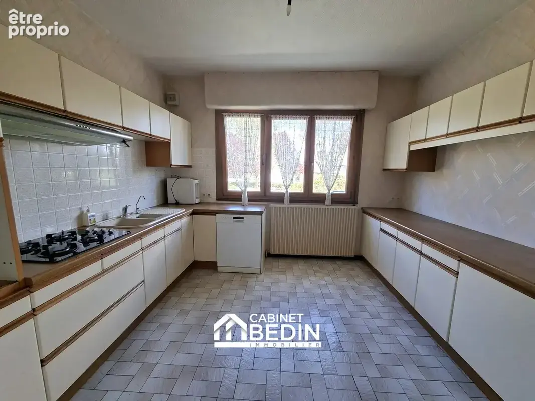Maison 5 pièces 150 m² à vendre à Fargues-Saint-Hilaire (33370) - photo 4