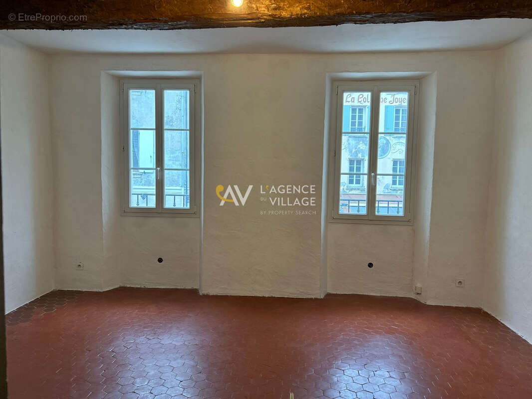 Maison à LA GARDE-FREINET